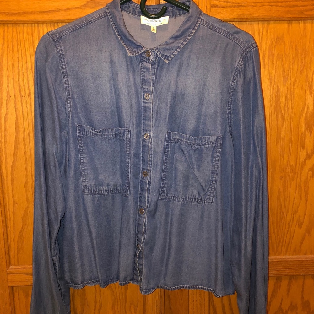 Long sleeve button up